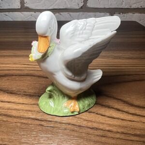 Vintage Easter Omnibus Collection Bone China White Duck Goose Swan Figurine